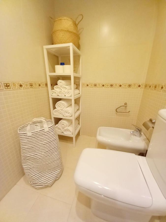 Calido Apartamento Con Gran Terraza Y Vistas A 600 Metros Del Mar Benalmádena Eksteriør billede