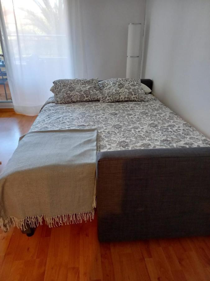 Calido Apartamento Con Gran Terraza Y Vistas A 600 Metros Del Mar Benalmádena Eksteriør billede