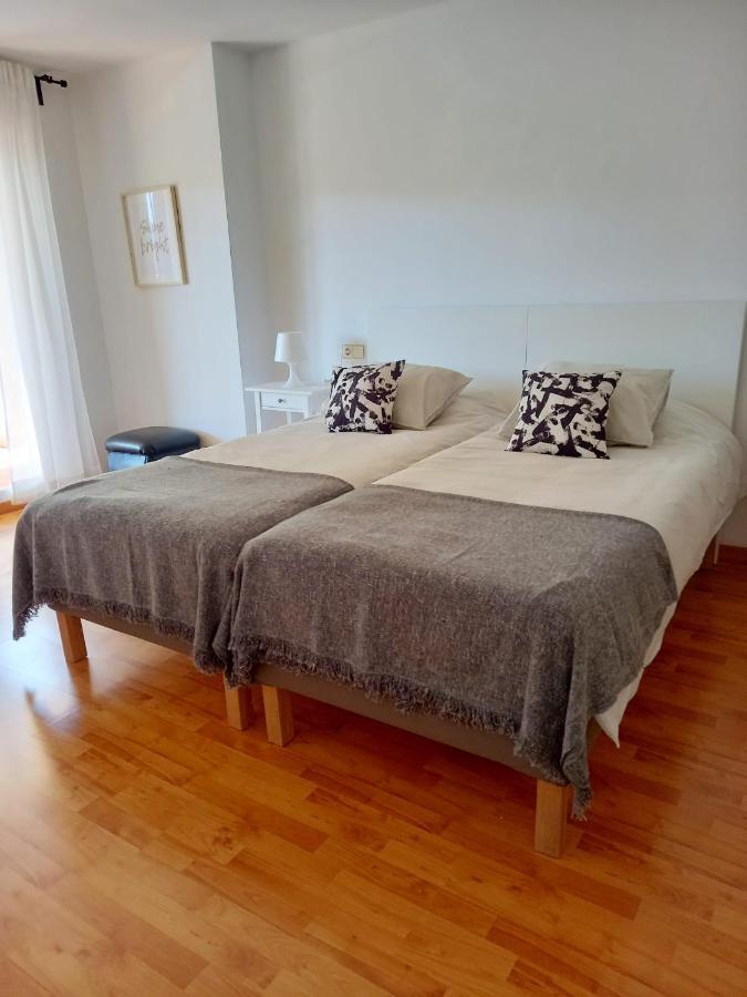 Calido Apartamento Con Gran Terraza Y Vistas A 600 Metros Del Mar Benalmádena Eksteriør billede